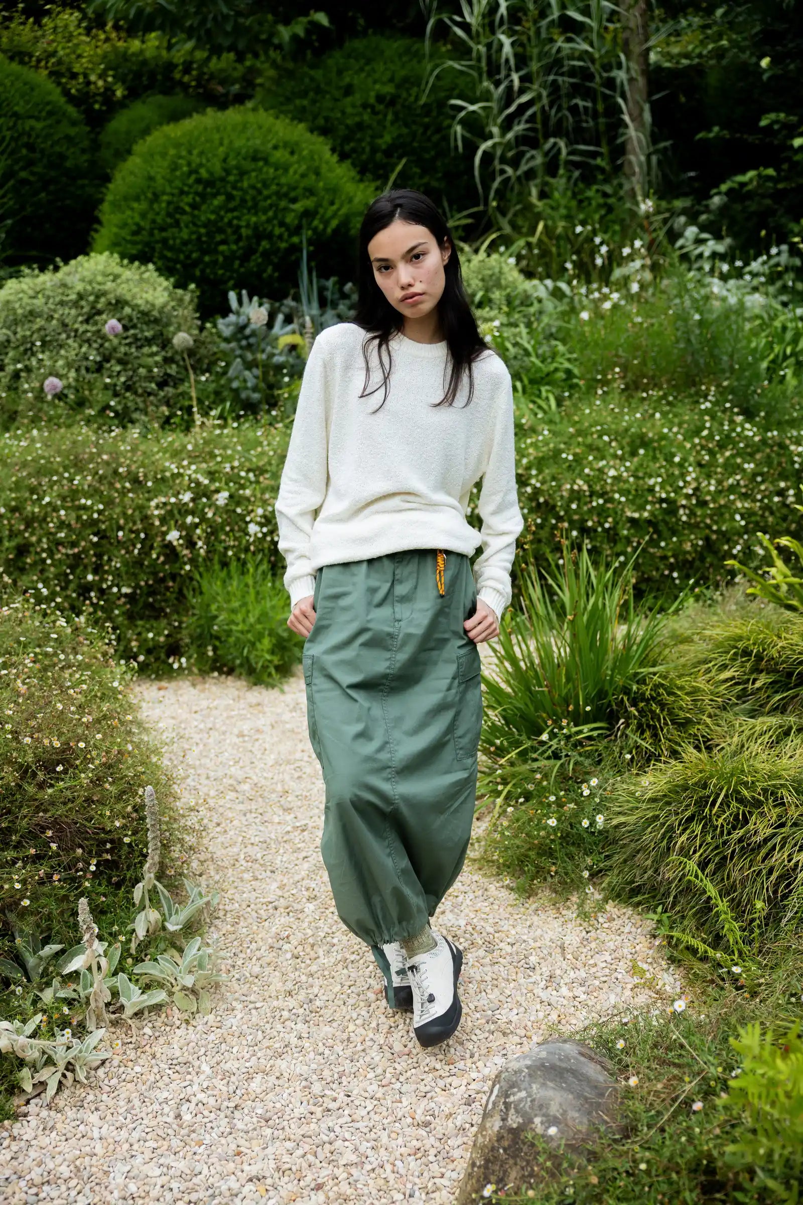 BEIGE JOYCE KNITTED SWEATER