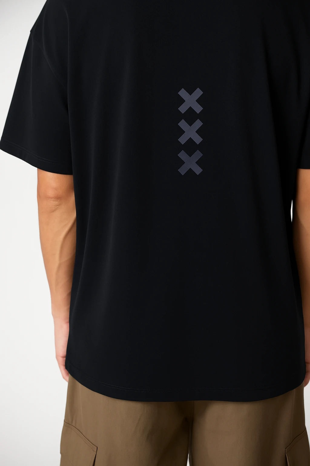 BLACK BONFIRE TEE