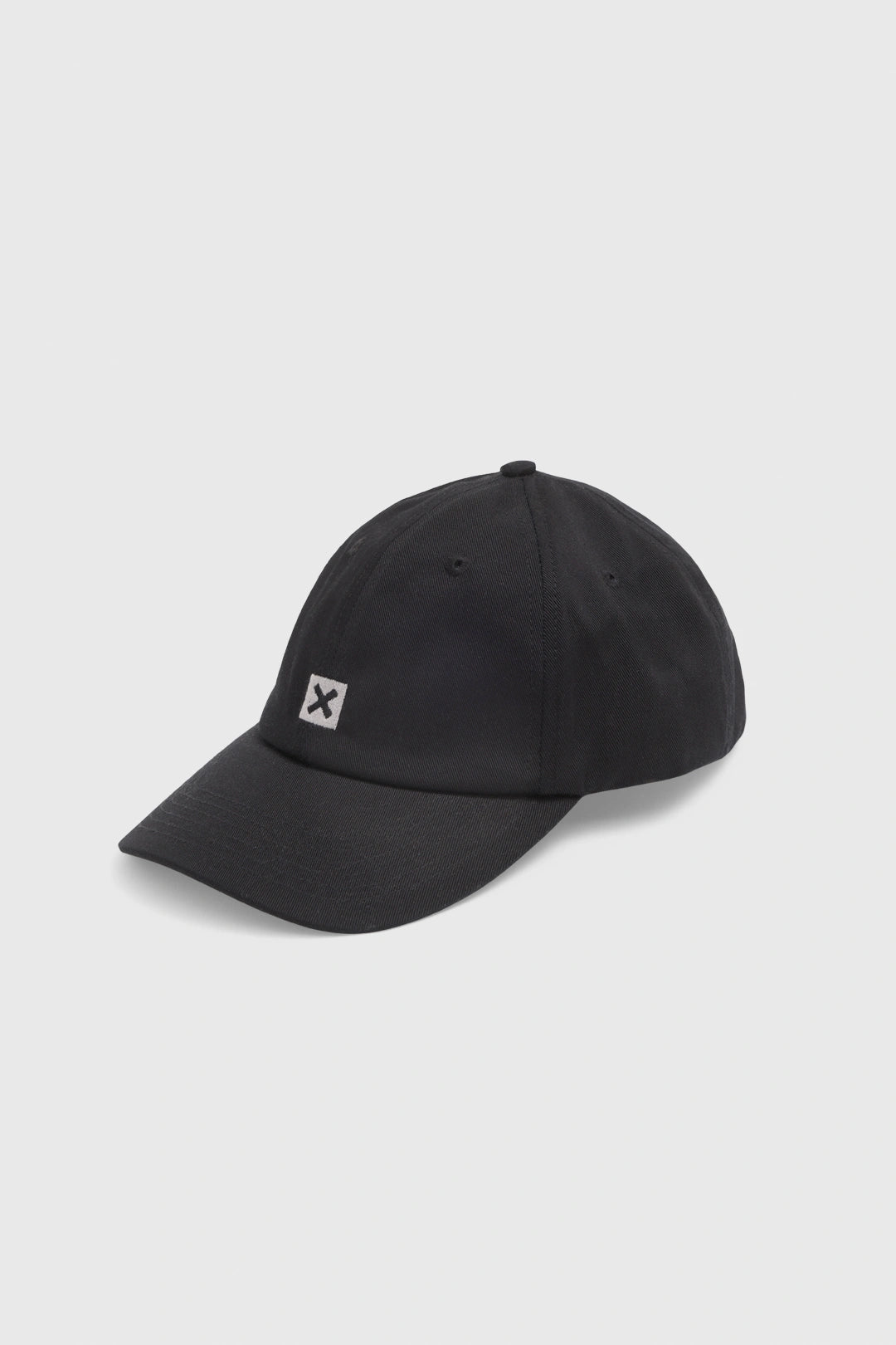 BLACK NATURE CAP