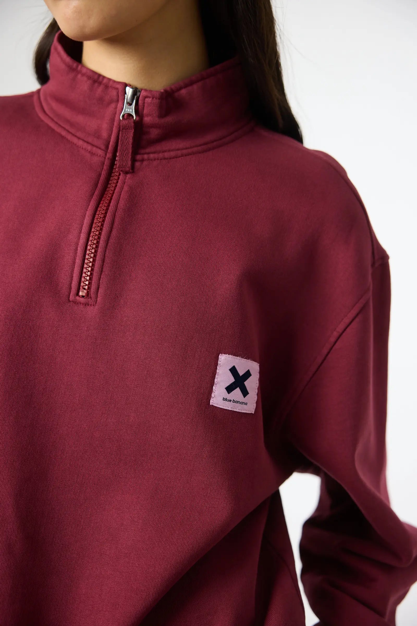BURGUNDY ICONIC HALF ZIP CREW