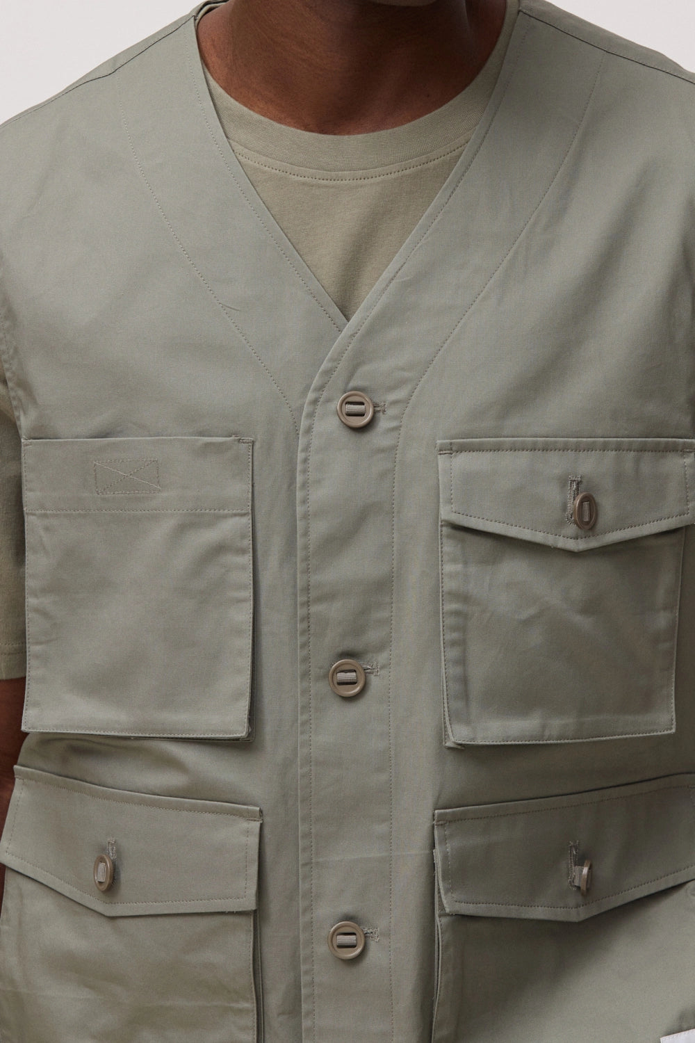 OLIVE GREEN CARGO VEST