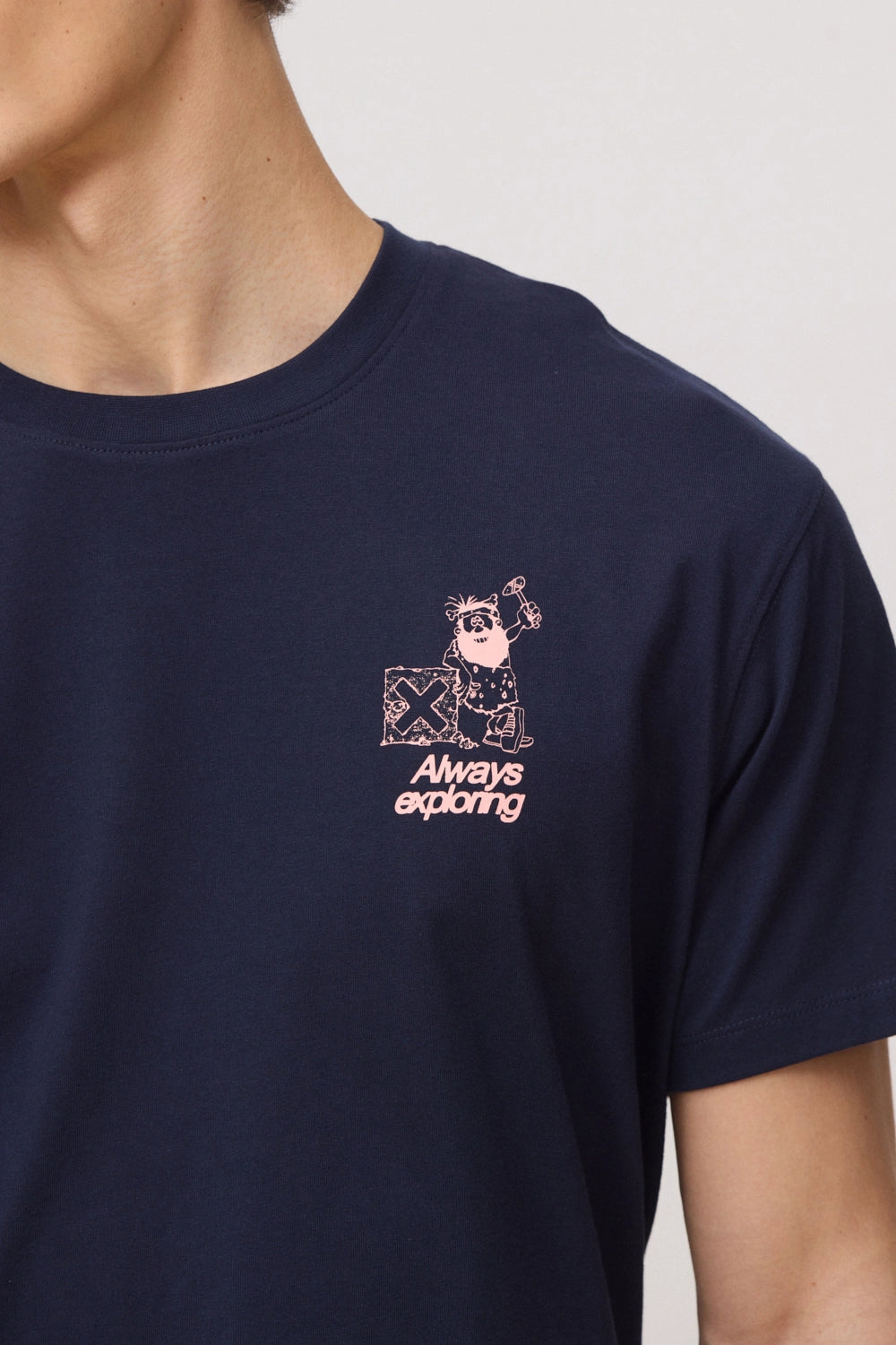 NAVY CAVERN TEE