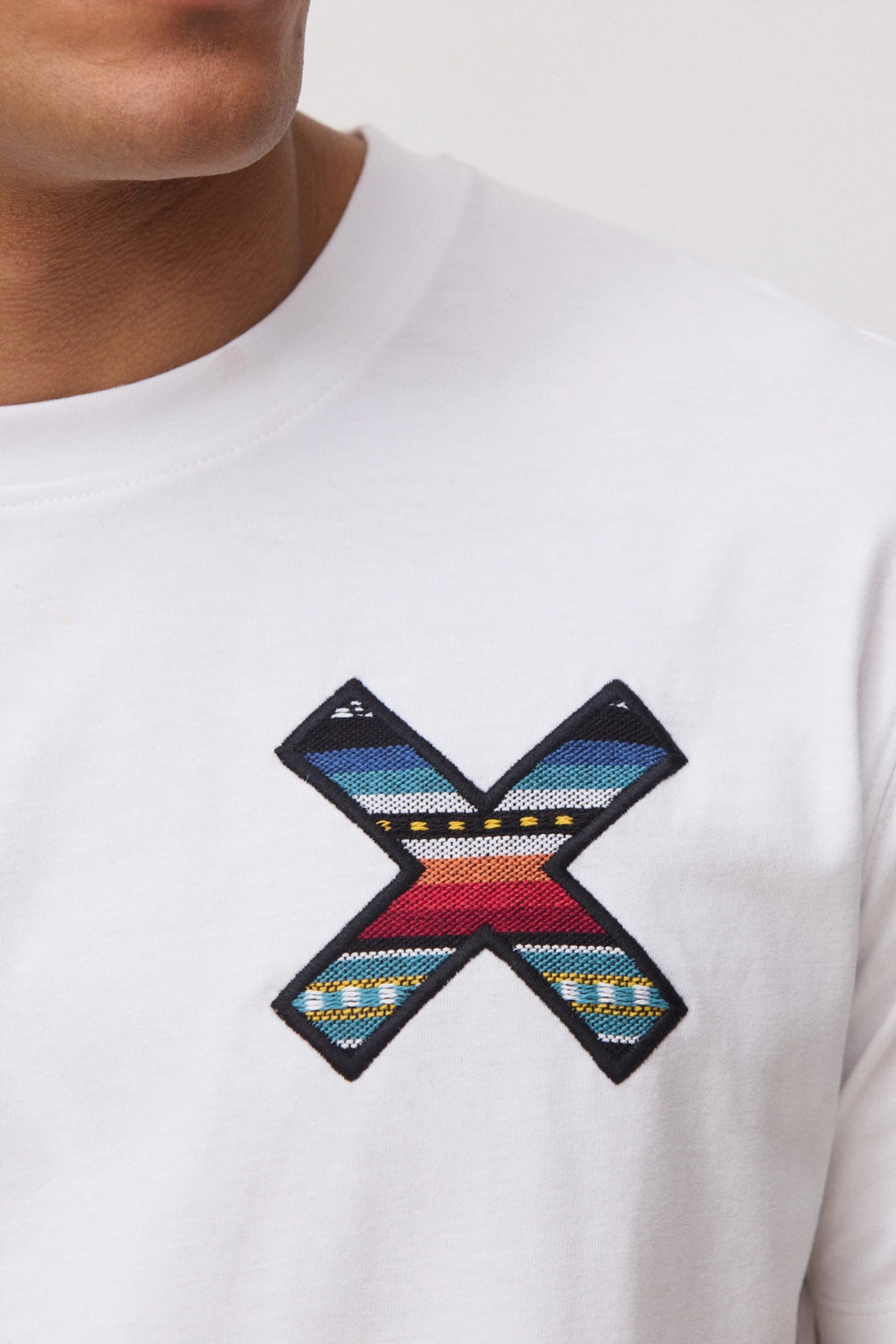WHITE CLASSIC TEE