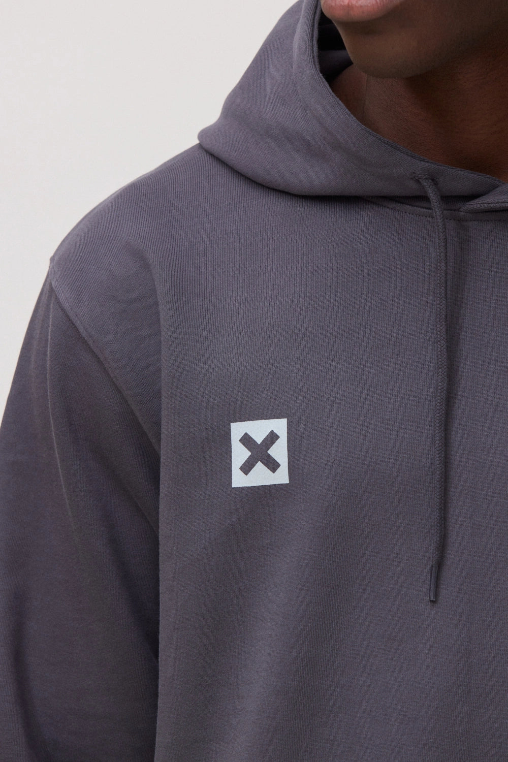 ANTHRACITE CORE HOODIE