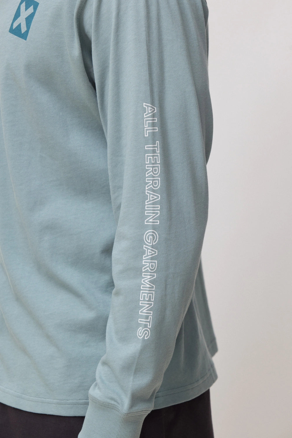 MIST CORE LS TEE