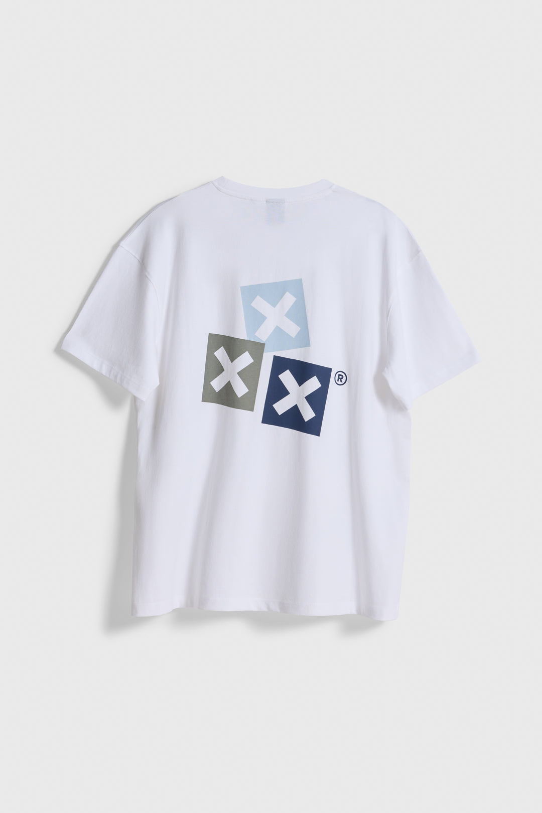 WHITE GRAVITY TEE