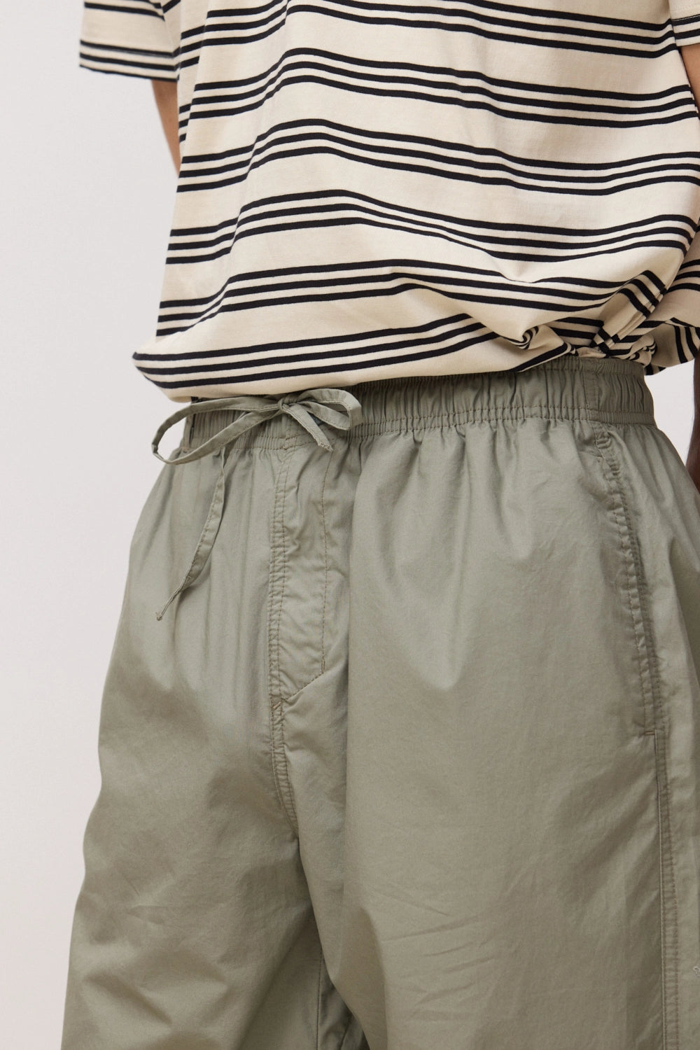 OLIVE GREEN HIGH STRAIGHT PANT