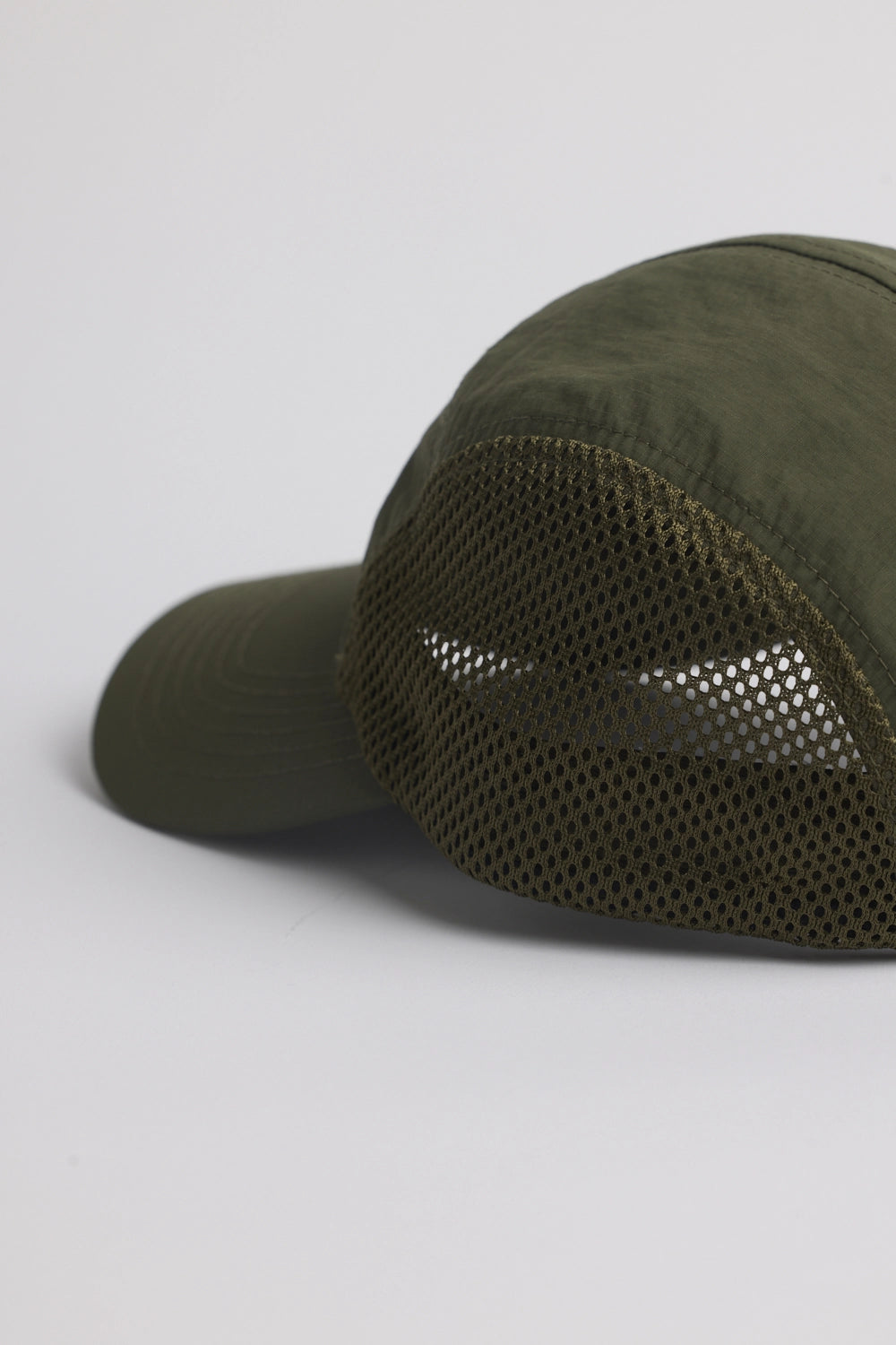 OLIVE GREEN MOUNTAIN CAP
