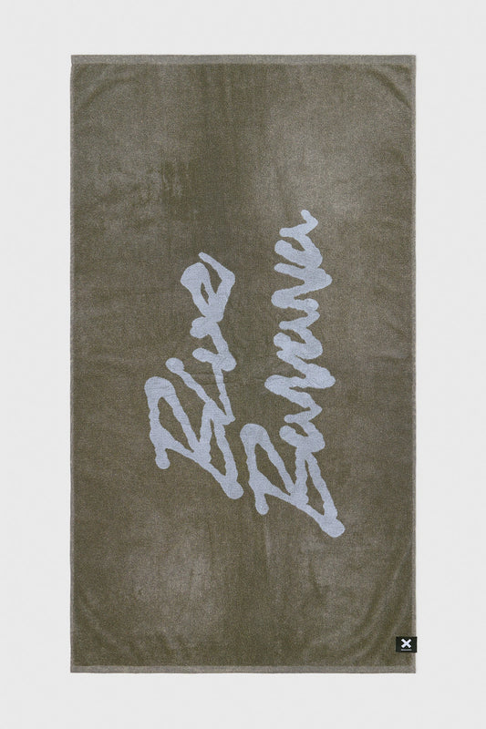 OLIVE GREEN MOVEMENT TOWEL