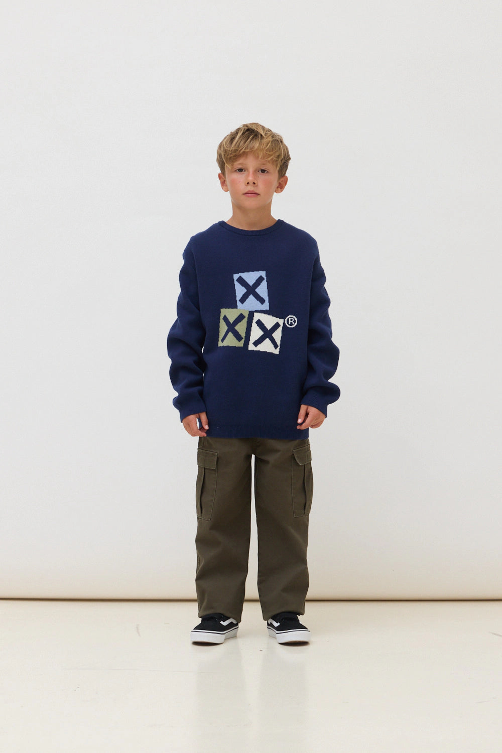 NAVY GRAVITY KIDS KNITTED SWEATER