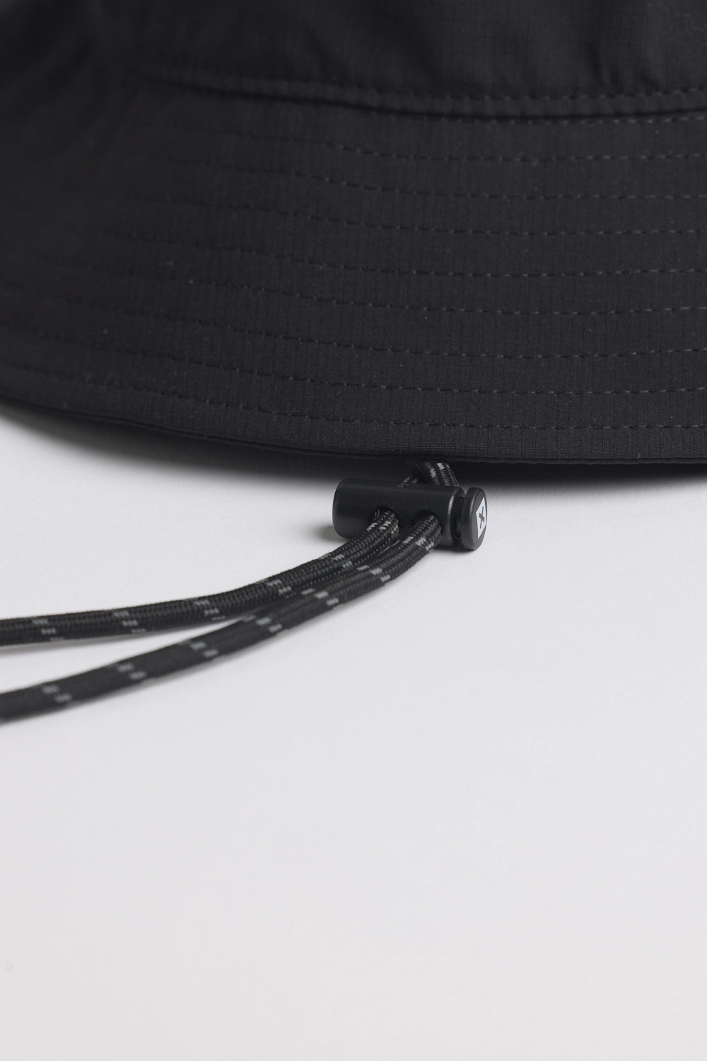 BLACK SURF HAT