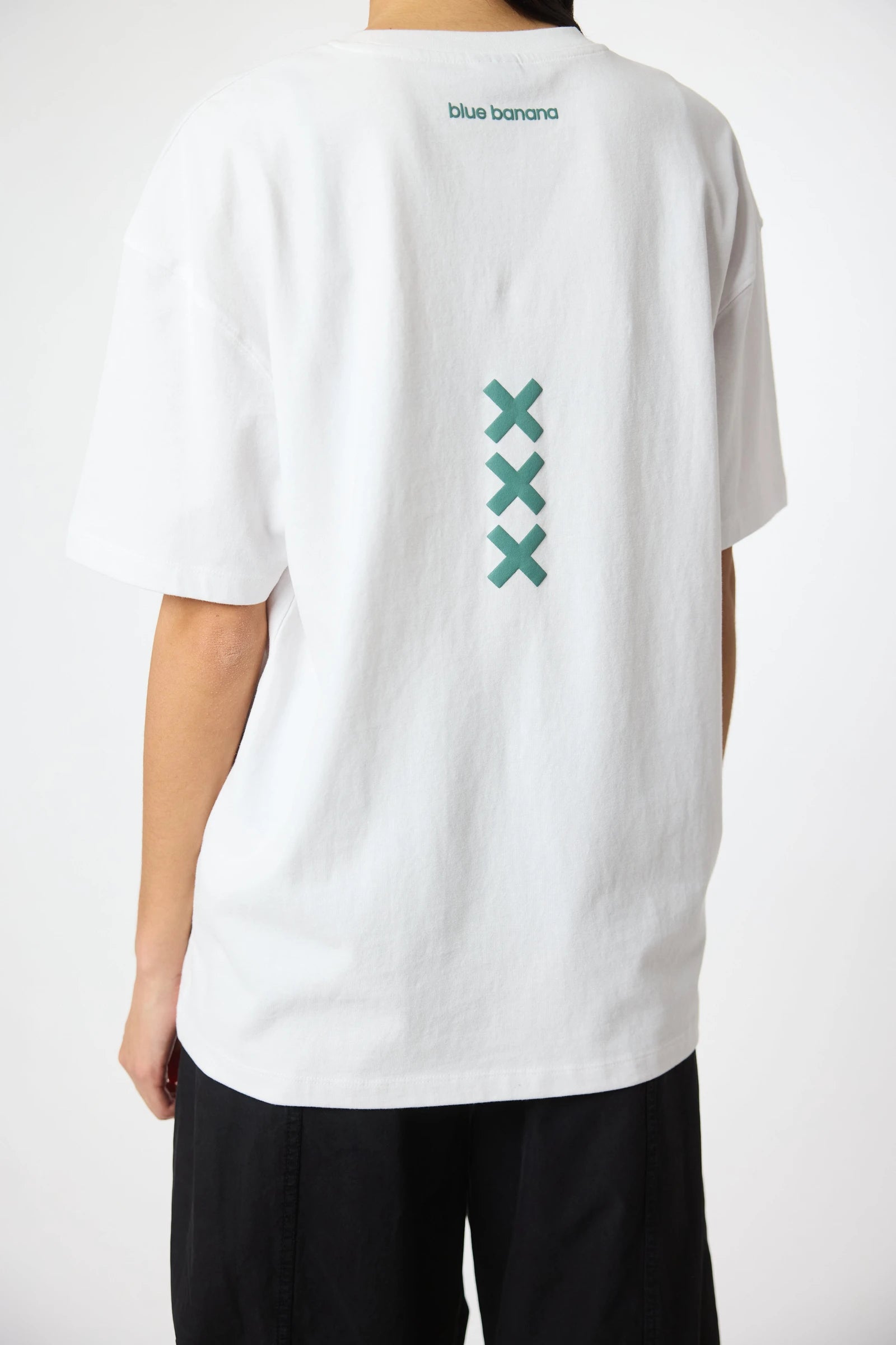WHITE BONFIRE TEE