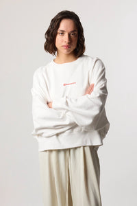 WHITE CLEAN WOMAN CREW